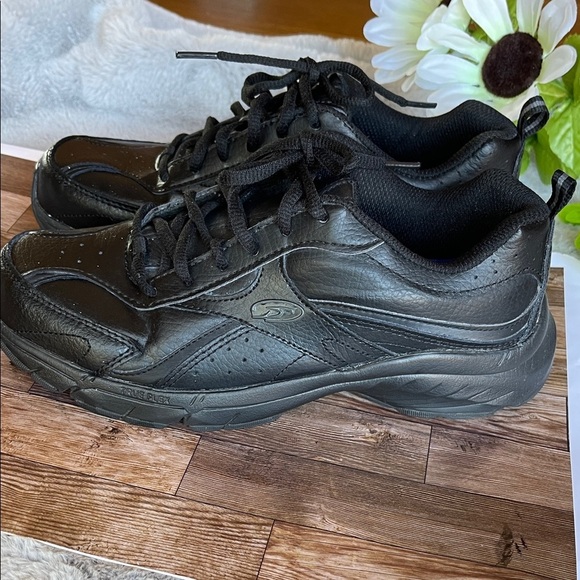 Dr. Scholl's Black Men's Athletic Shoes - Picture 3 of 8